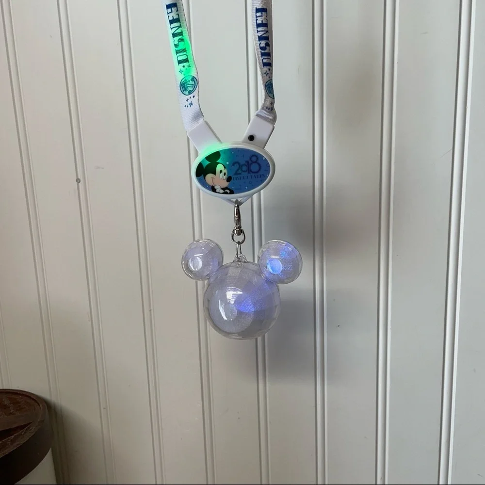 2018 Disney Parks Glow Up Lanyard